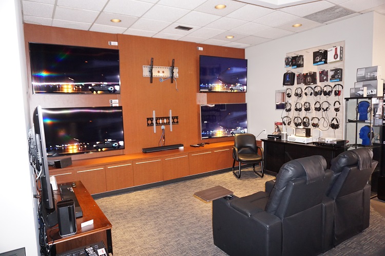 TV & Headphone Showroom
