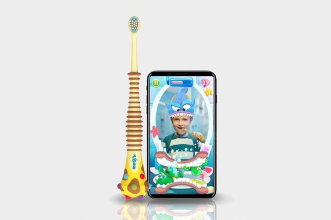 Kolibree Magik AR Toothbrush CES 2018